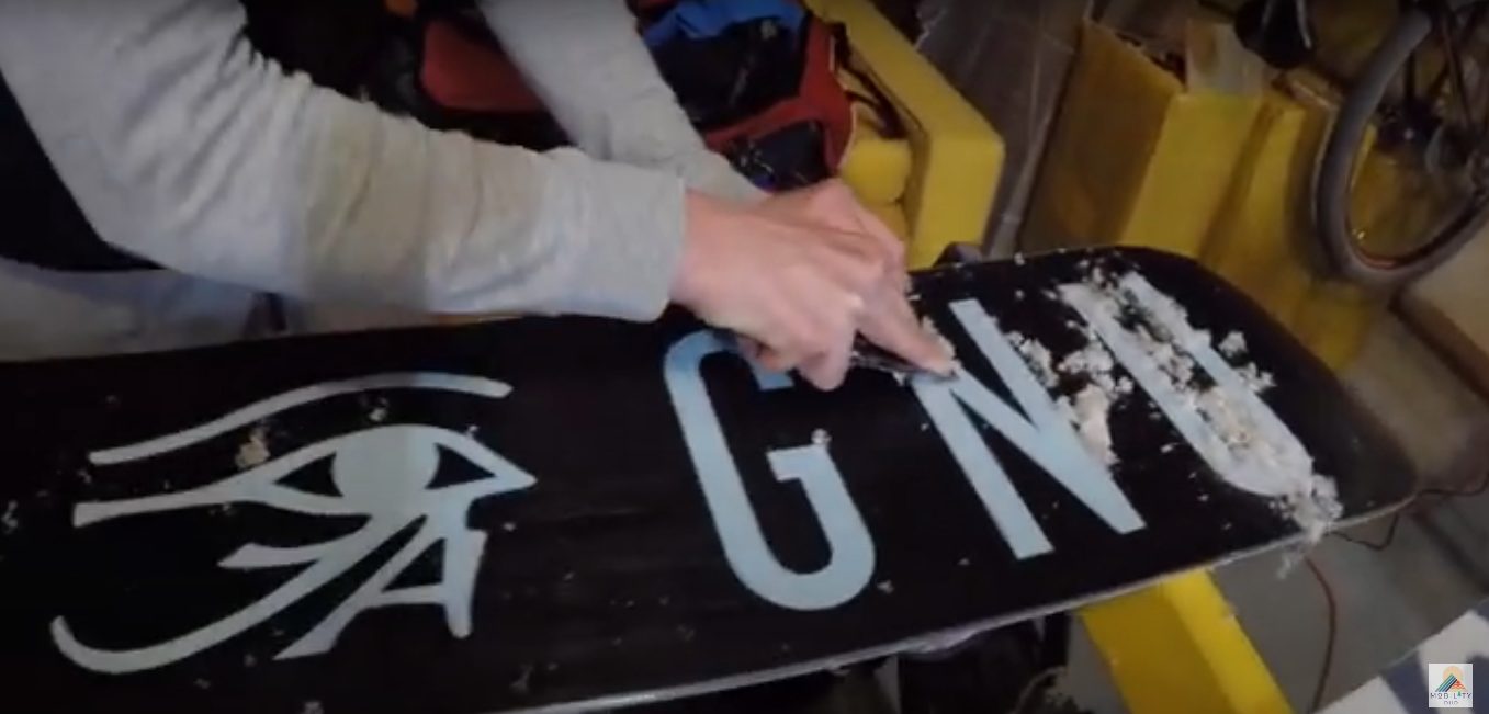 How To Wax Your Snowboard in 10 Easy Steps