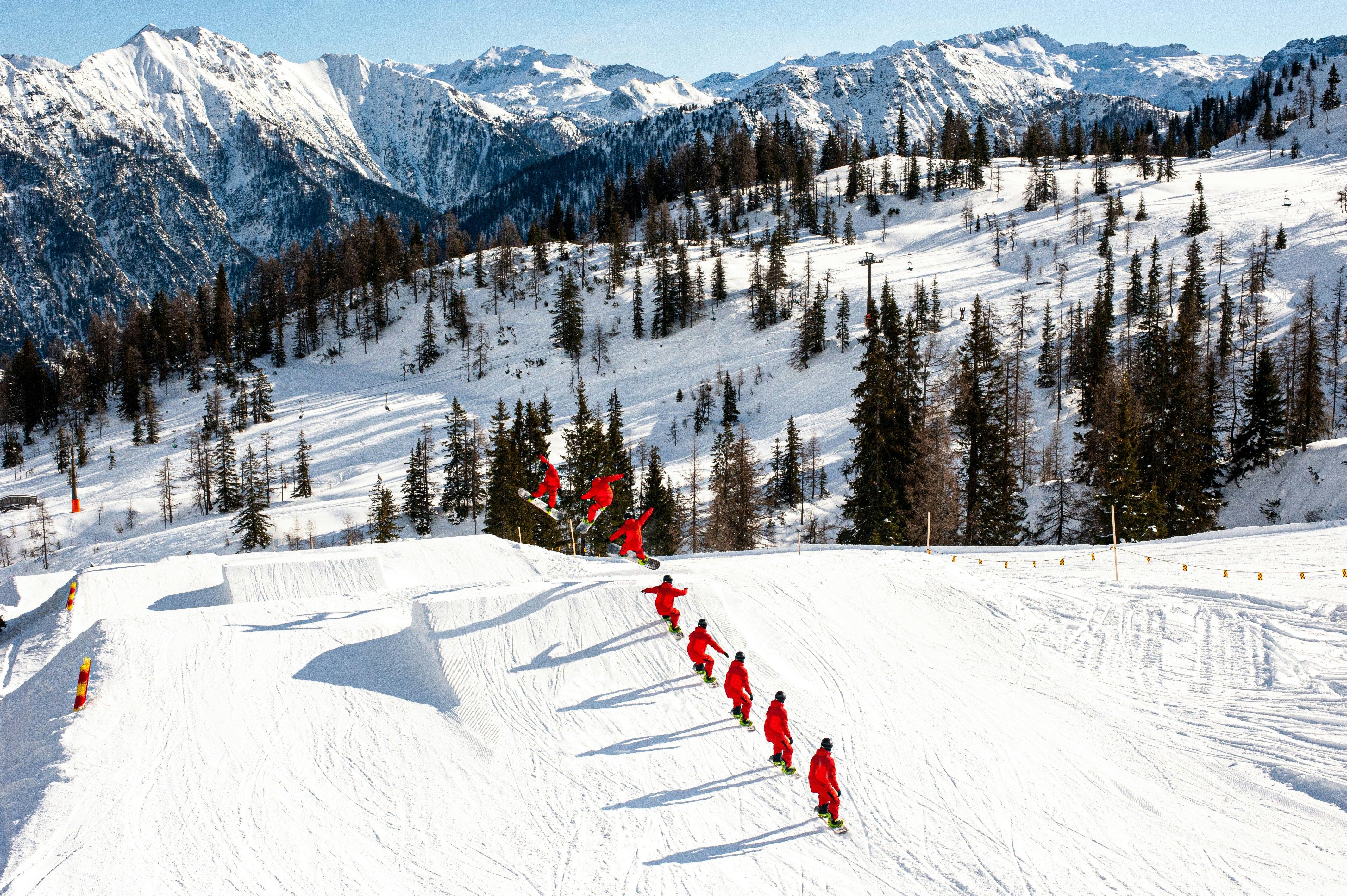 Top Stretches for Snowboarding: Warm Up Like a Pro